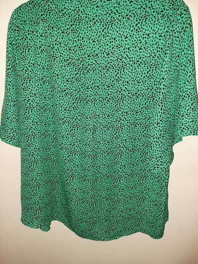 Gallery Green Polkadot Top , UK 18 , Excellent Condition