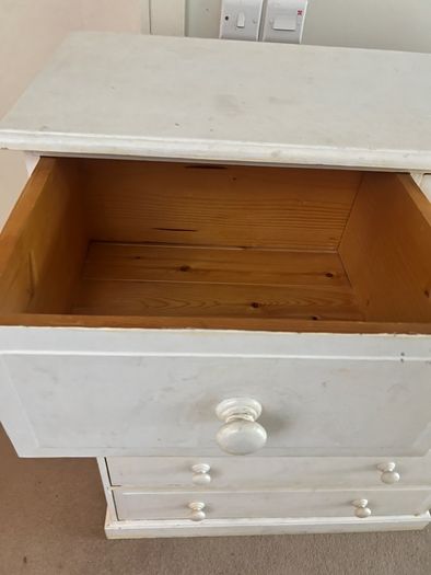 Solid pine chest of drawers