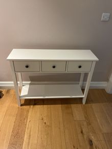console table