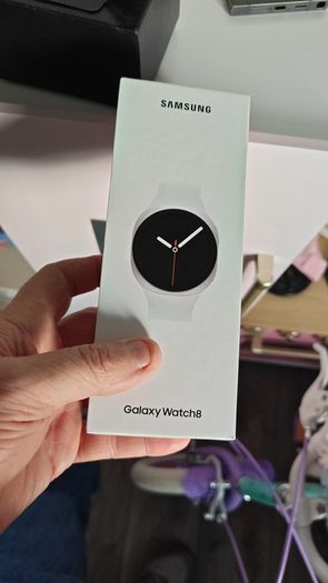 Samsung Watch 8 Sealed Samsung Warranty upon Activation