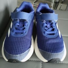 Adidas Boys trainers (11.5UK)