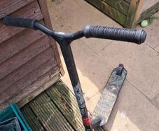 Stunt scooter
