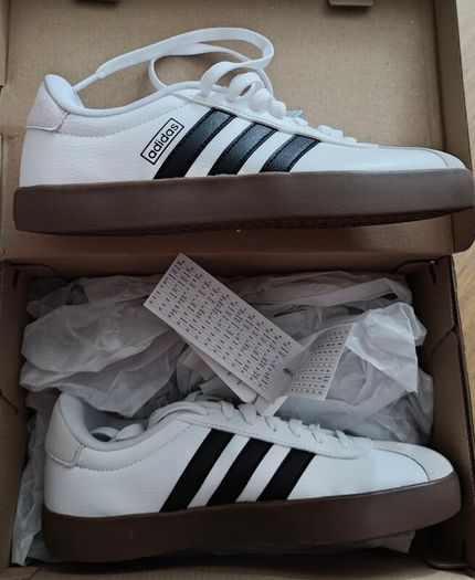 Adidas vl court 3.0 women's Shoes ( Size 41/2 UK) Brand New