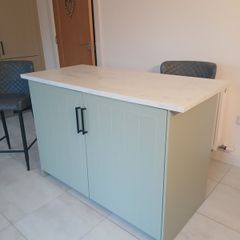 Custom kitchen island and chairs