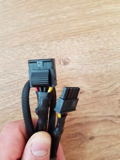 LOT gigabyte gtx CABLE ordinateur PC COMPUTER yestone P01001 connecteur de CARTE