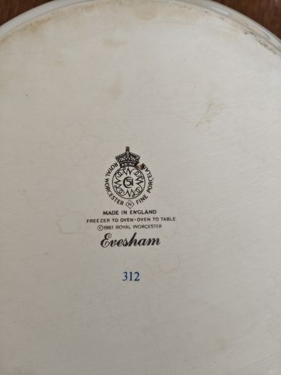 Casserole Dish