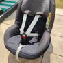Maxi Cosi Car Seat & Base Image 3