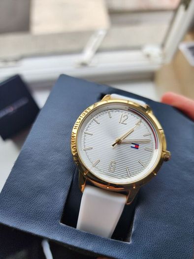 Tommy hilfiger watch