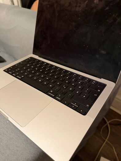Macbook