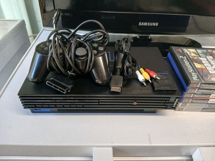 ps2 console + games