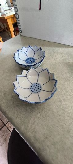 Andrea by Sadek Lotus Bowl Blue White Porcelain Floral Trinket Dish 4.5 Inch 18.00 euro each one.