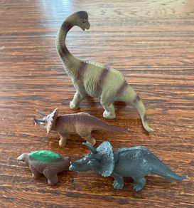toys dinosaurs