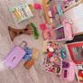 Barbie house, dolls and accessories Image 3