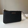 Perfect gift Michael Kors bag with ALL brand NEW accessories Image 3