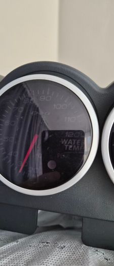skyline r34 3 gauge cluster + gauges