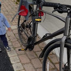 hybrid bike with child seat