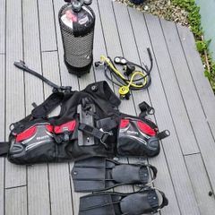 Scuba gear