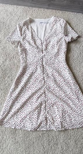 MISSGUIDED White Printed Button Through Tea Dress Size UK 4 (EUR 32)