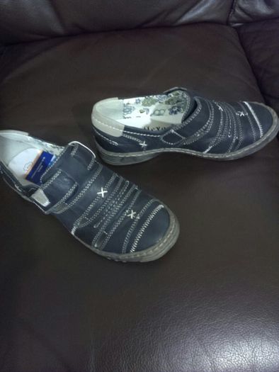 Reflexan Shoes, size EU-36, UK-3, brand new