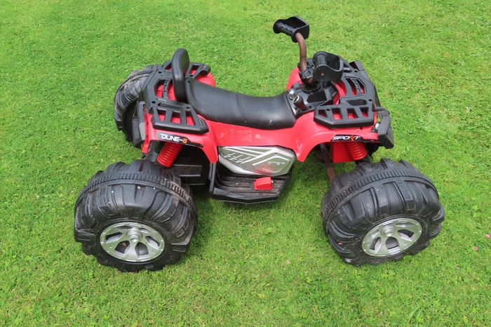 Dune 8 Commander 24V Electric Ride On Kids Quad  (Spares or Repair)