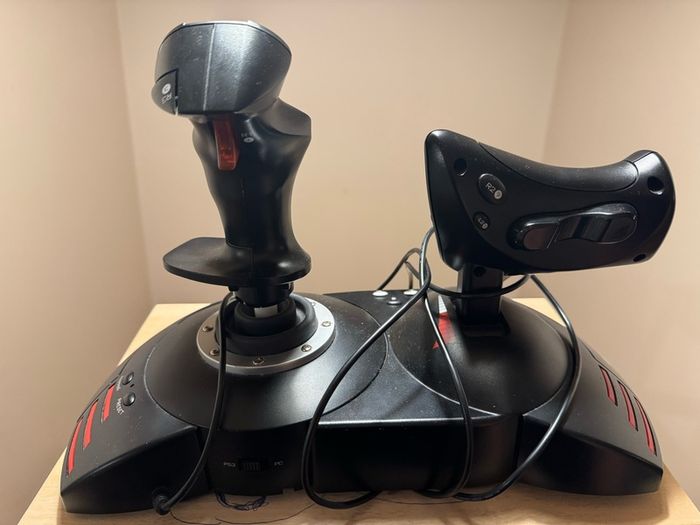 Thrustmaster T-Flight Hotas X - Very Good Condition