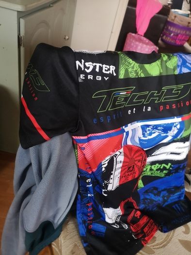 Kids race shirt