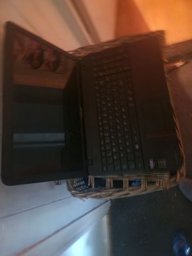 computer laptop  Toshiba