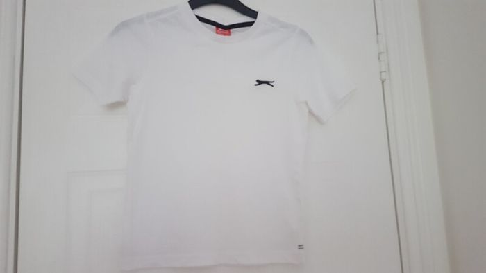 New T-shirt 7-8yrs