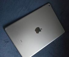 iPad 9th Generation great condition