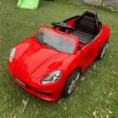 Ride on kids car