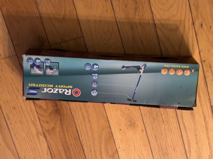 Kids scooter brand new in box