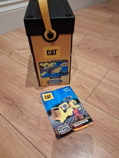CAT digger Easy-Take-A-Part Play