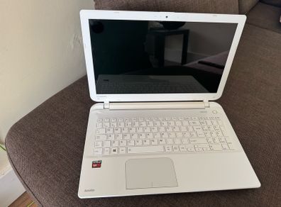 Toshiba laptop for parts or refurbish