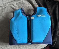 swim jacket