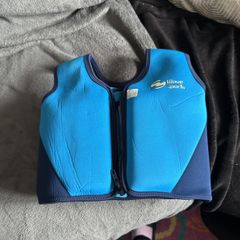 swim jacket