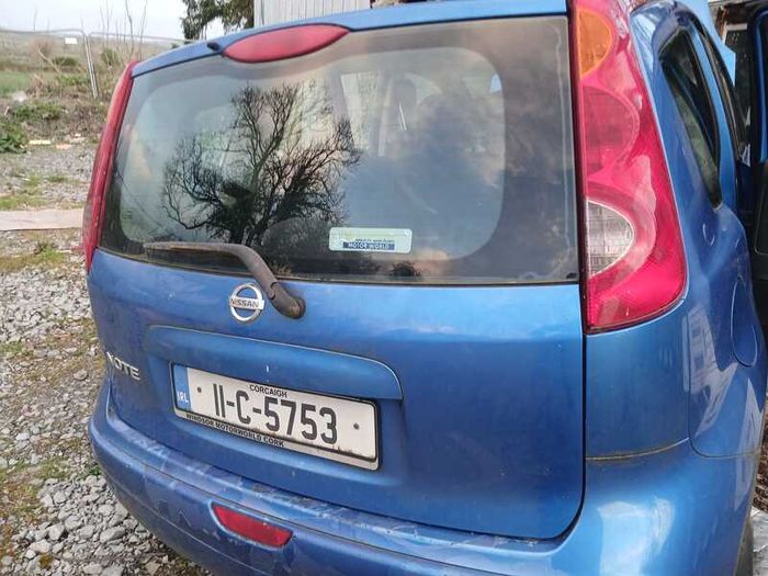 2011 Nissan Note 1.4 Petrol - Breaking for Parts