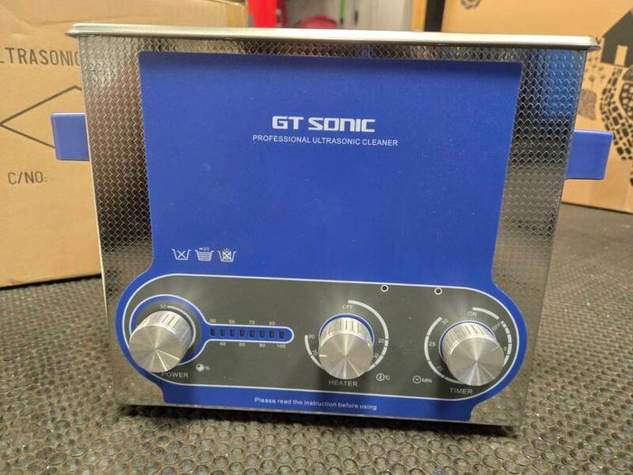 Ultrasonic cleaner