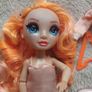 Poppy Rowan rainbow high doll Image 2