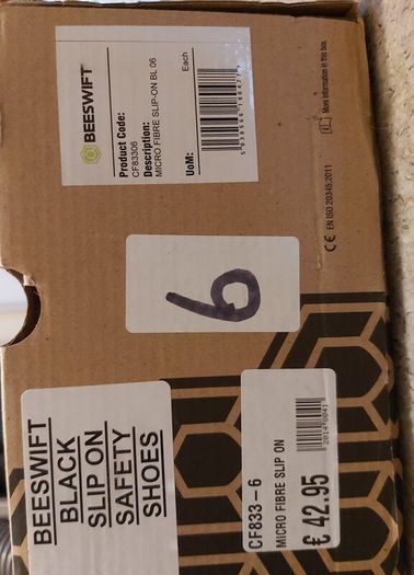 Safety boots size 5/38