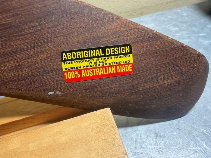 Australian Boomerang and Mount