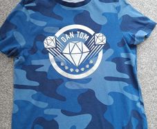 boy's t-shirt. Age 7/8