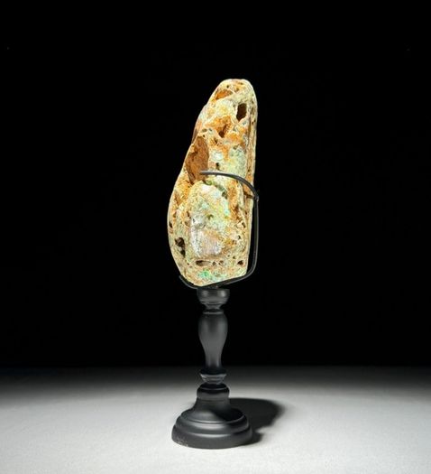 Mineral Form - Green Smithsonite