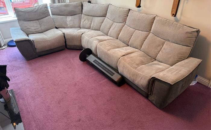 Modular corner sofa