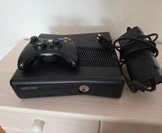 Xbox 360s