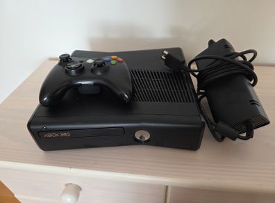 Xbox 360s