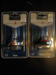 Pair of H4 or H11 car bulbs