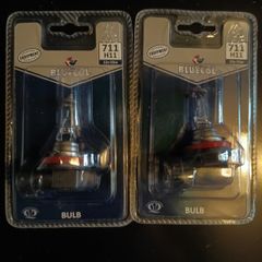 Pair of H4 or H11 car bulbs
