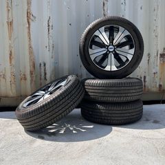 Genuine Volvo R-Design 19" Alloy Wheels