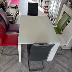 dinner table and 6 chairs
