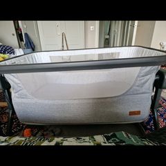 Baby Elegance Co-Glide Electric Bedside Crib